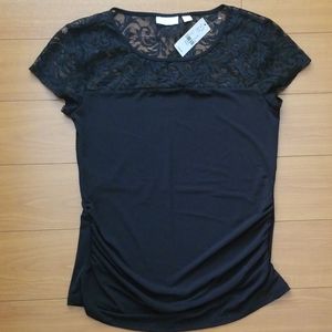 🖤 Dressy black laced top